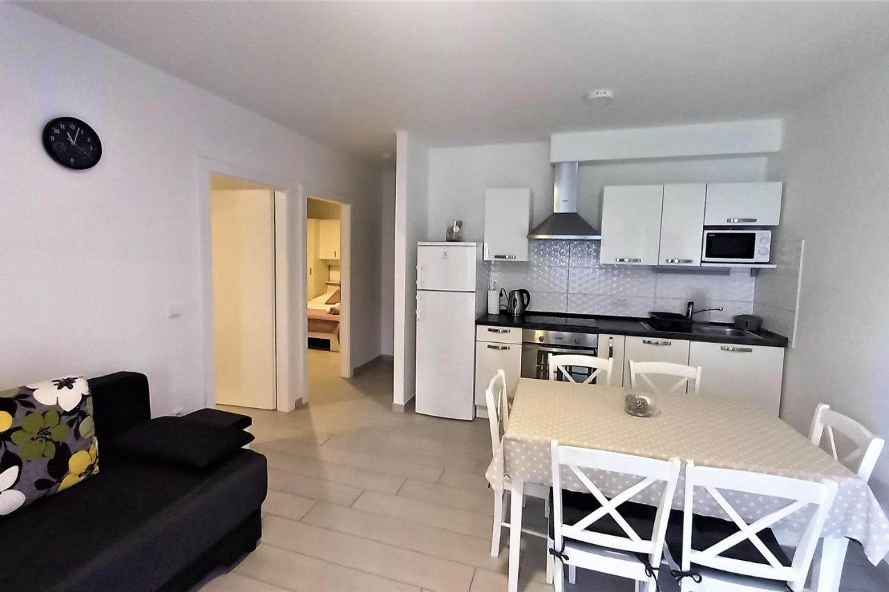 Apartments Danica Promajna Exterior photo