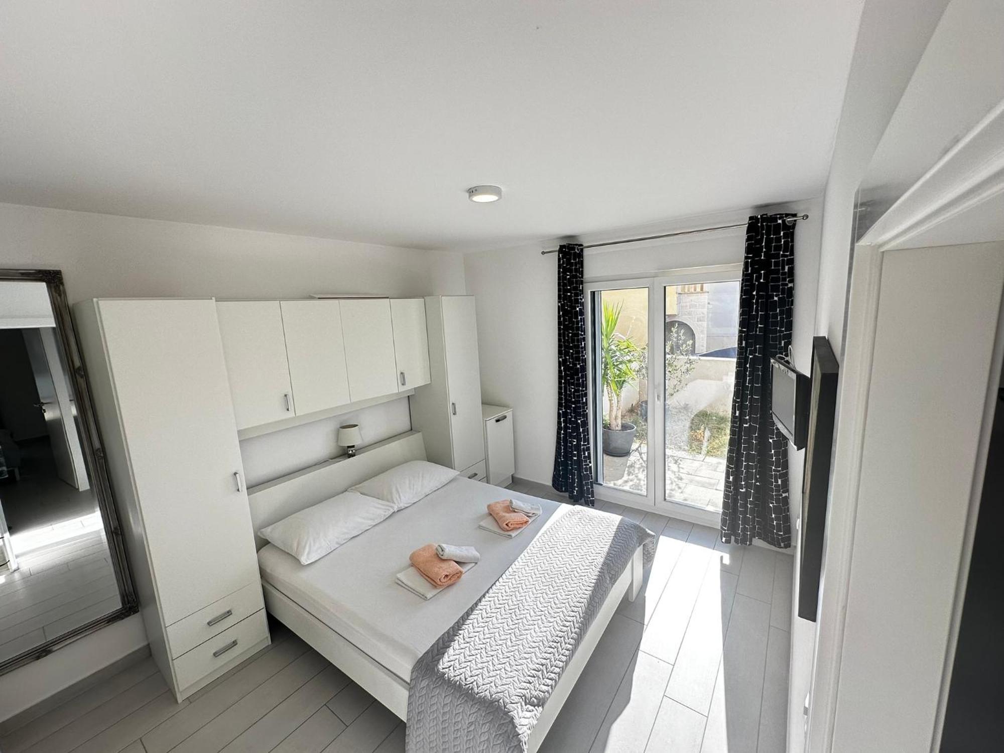 Apartments Danica Promajna Exterior photo